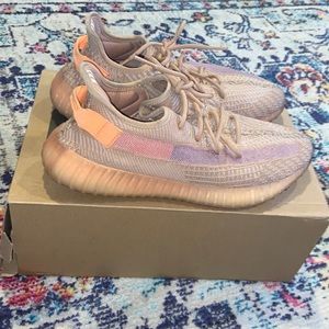 Yeezy Boost 350 V2 Clay